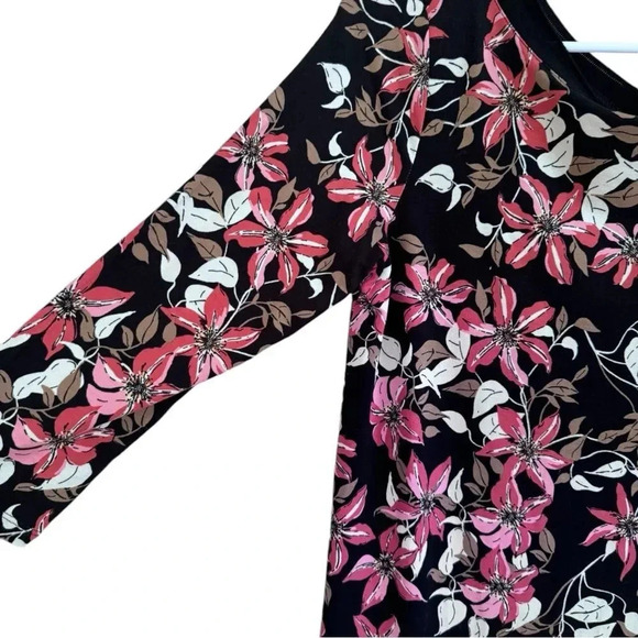 J Jill Wearever Collection Floral Tunic Top Black Red White 3/4 Sleeve XS Petite - Picture 3 of 10